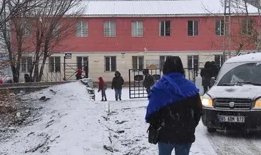 Van’da 234 yerleşim yerinin yolu kardan kapandı