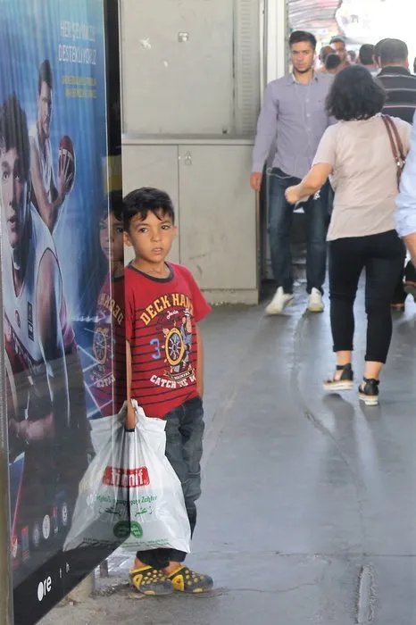 Halep’ten kiraladıkları çocukları dilendiren alçaklar yakalandı