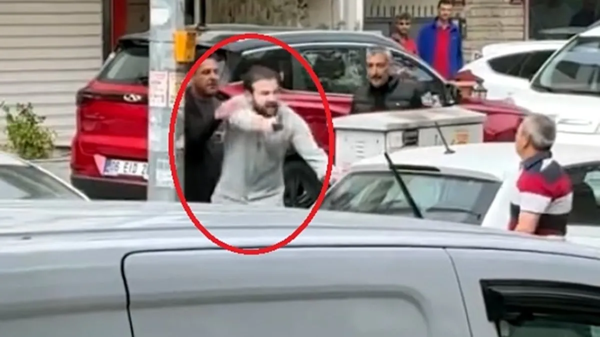 SON DAKİKA… Ankara’daki yol verme kavgasında hareketli anlar: Silahı çekip tehditler savurdu!