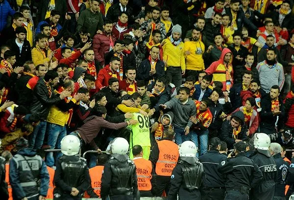 Kayserispor'un genç kalecisi Vedat'ın hüzünlü gecesi...