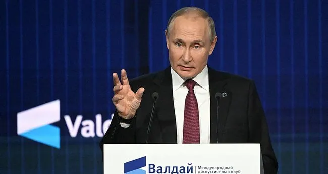 Son dakika: Putin Erdoğan'ın Dünya beşten büyüktür manifestosuna destek verdi