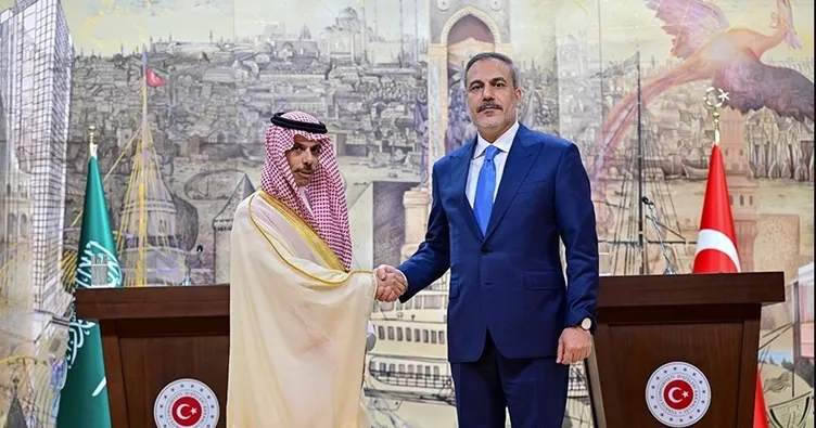 Bakan Fidan Suudi mevkidaşı ile görüştü: Gündem Pakistan Hindistan gerilimi