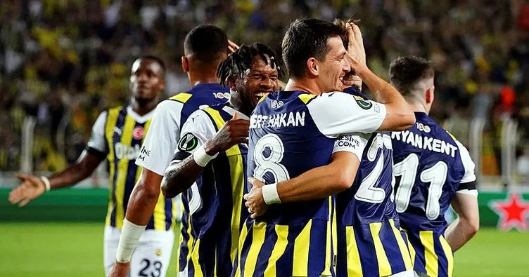 Son dakika haberi: Fenerbahçe Konferans Ligi gruplarına iyi başladı! Kanarya 3 puanı 3 golle aldı...