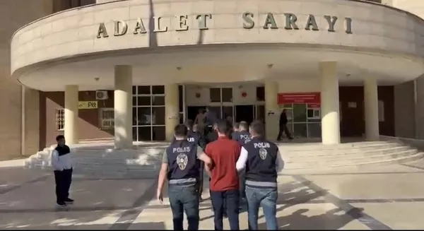 1-milyon-278-bin-tllik-vurgun-3-supheli-tutuklandi-1792829992732.jpg