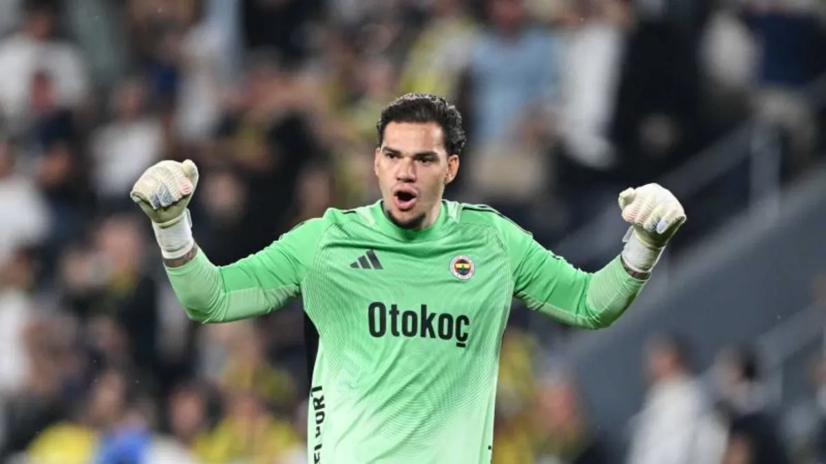 Fenerbahçe'de Ederson için ikna turları