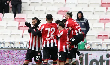 Sivasspor evinde Bandırmaspor’a geçit vermedi