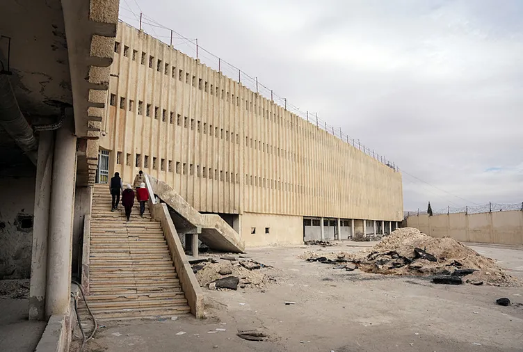 AFAD Suriye’de Sednaya hapishanesinde arama yapacak