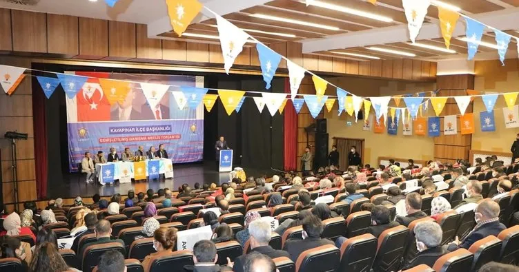 AK Parti Kayapınar ilçe danışma meclisi toplantısını gerçekleştirdi