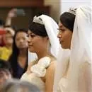 İspanya’da eşcinsel evlilik yasallaştı