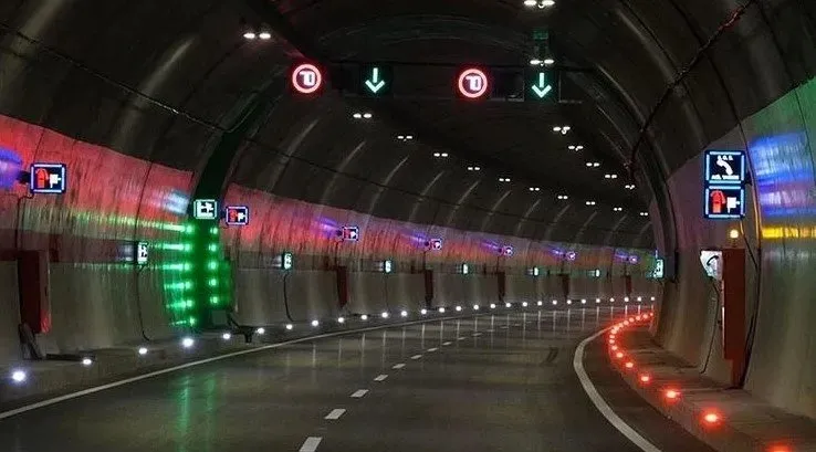 Avrupa’nın en uzun tüneli çileyi bitirdi! ’Sürücüler rahata kavuştu. Devletimize minnettarız’