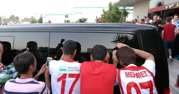 Antalya'da Samuel Eto'o coşkusu