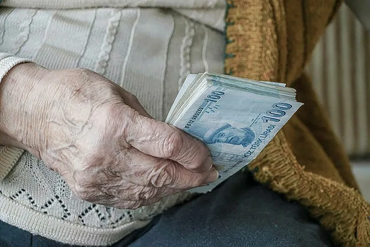 Milyonlarca vatandaşı ilgilendiriyor! Emeklinin ocak zam oranı belli oldu: İşte yeni maaşlar