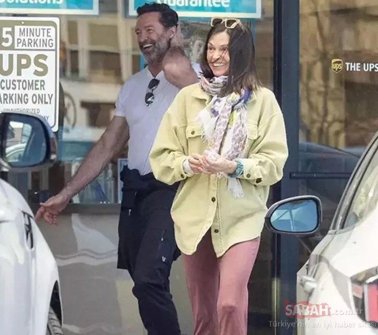 Hugh Jackman artık yasak aşkını gizlemiyor! Eşofmanlı aşıklar her yerde el ele!