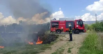 Anız yangını itfaiyenin müdahalesi ile söndürüldü #bursa