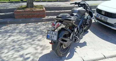 Yolun karşısına geçen öğrenciye motosiklet çarpı: 2 yaralı #kayseri