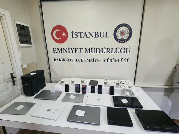 istanbuldaki-guzellik-merkezinde-gizli-kamera-skandali-14-bin-mahrem-goruntuyu-telegram-uygulamasinda-satmisla-1787992025068.jpeg