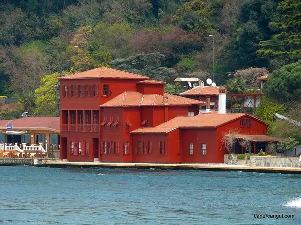 Hekimbaşı Salih Efendi Yalısı kimin? Hekimbaşı Salih Efendi Yalısı'nın tarihçesi...