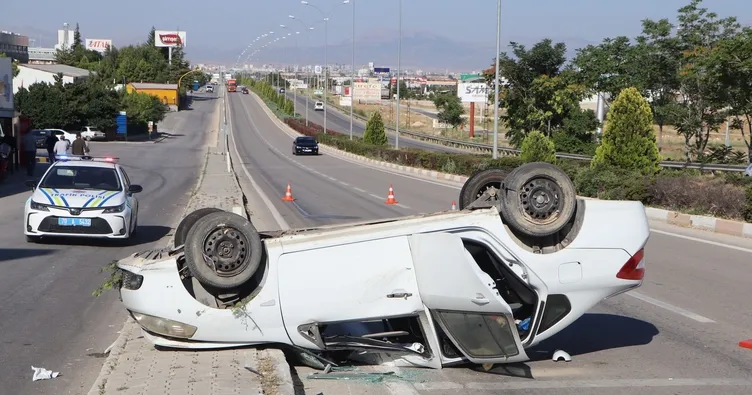 Karaman’da feci kaza: Otomobil takla attı! 5 yaralı