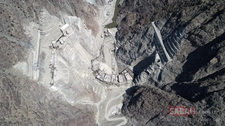 Heyecanla beklenen Yusufeli Barajı projesinden yeni haber! Son 7 metreye girildi