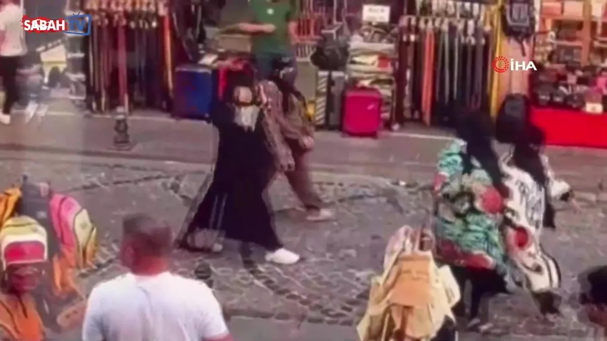 Fatih'te 4 kadın çantaları inceleme bahanesiyle böyle hırsızlık yaptı | Video