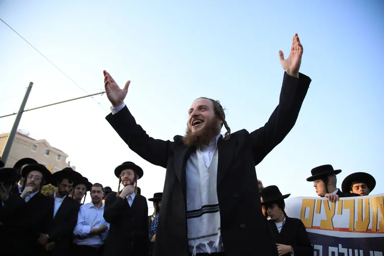 İsrail'de Yahudiler'den askerlik karşıtı gösteri