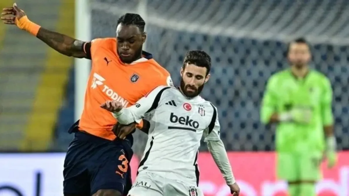 SON DAKİKA: Beşiktaş – Başakşehir | Zorlu maçta 11’ler belli oldu… SON DAKİKA: Beşiktaş – Başakşehir | Zorlu maçta 11’ler belli oldu…