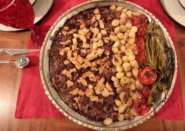 Misafir sofralarının şahı olacak! Eli böğründe kebabı tarifi