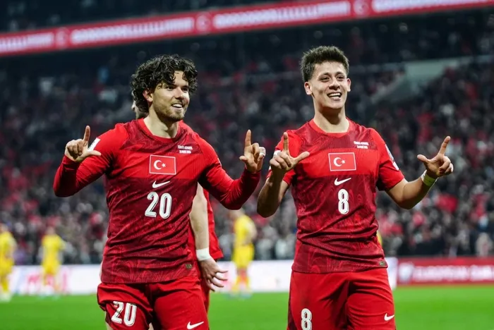 son-dakika-haberi-a-milli-futbol-takimi-genis-kadrosu-aciklandi-iste-dunya-kupasi-icin-tercih-edilen-isimler-1779118436178.jpeg
