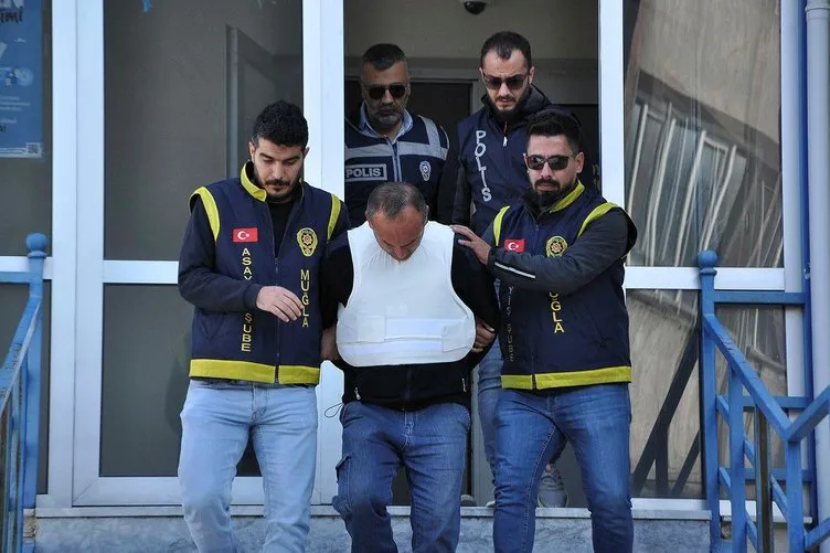 Eşini öldürüp ormanlık alana atmıştı! Savunması şaşkınlık yarattı: Bıçağı çektiğimde…