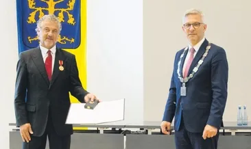 Erdal Keser’e liyakat nişanı