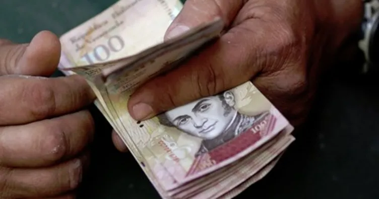 Venezuela paradan 3 sıfır atıyor