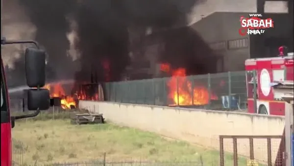 Tekirdağ'da fabrika alevlere teslim oldu! Patlamalar peş peşe geldi | Video