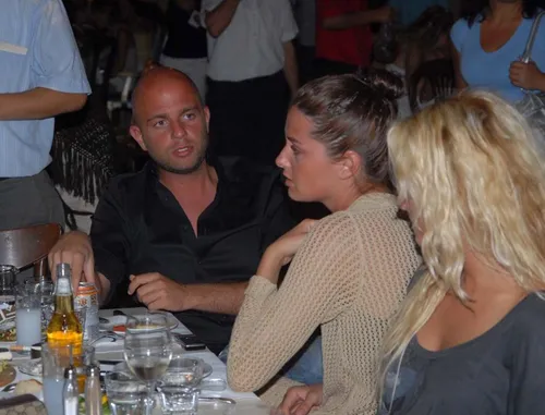 Yasemin Ergene & İzzet Özilhan