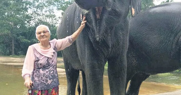 91 yaşında, dünya turunda