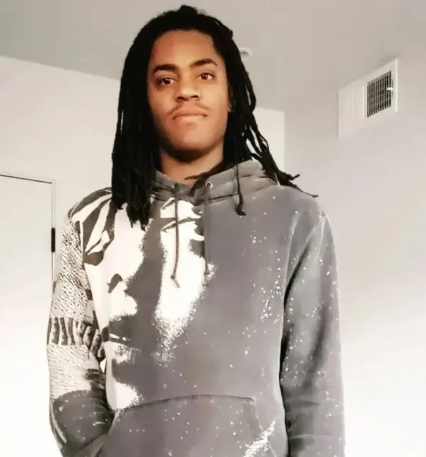 Grammy adayı ünlü şarkıcı bıçaklanarak öldürüldü! Oğlu cinayet şüphesiyle tutuklandı