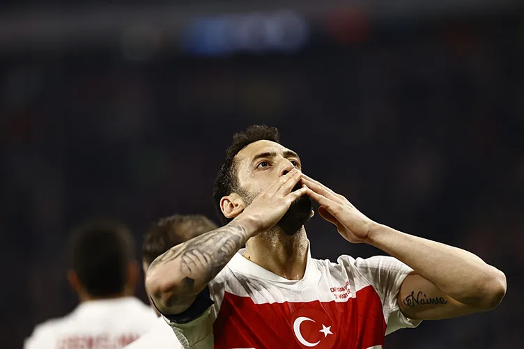Son dakika haberi: Hakan Çalhanoğlu’na dev talip! Yıldız futbolcunun kararı belli oldu...