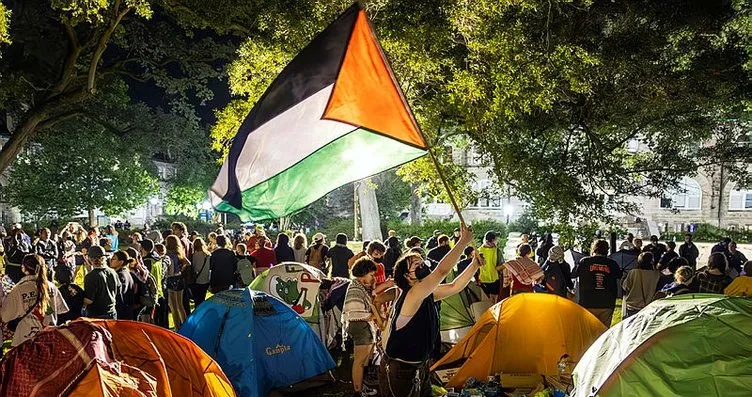 Tüm dünyada öğrenciler İsrail’e karşı ayakta:...
