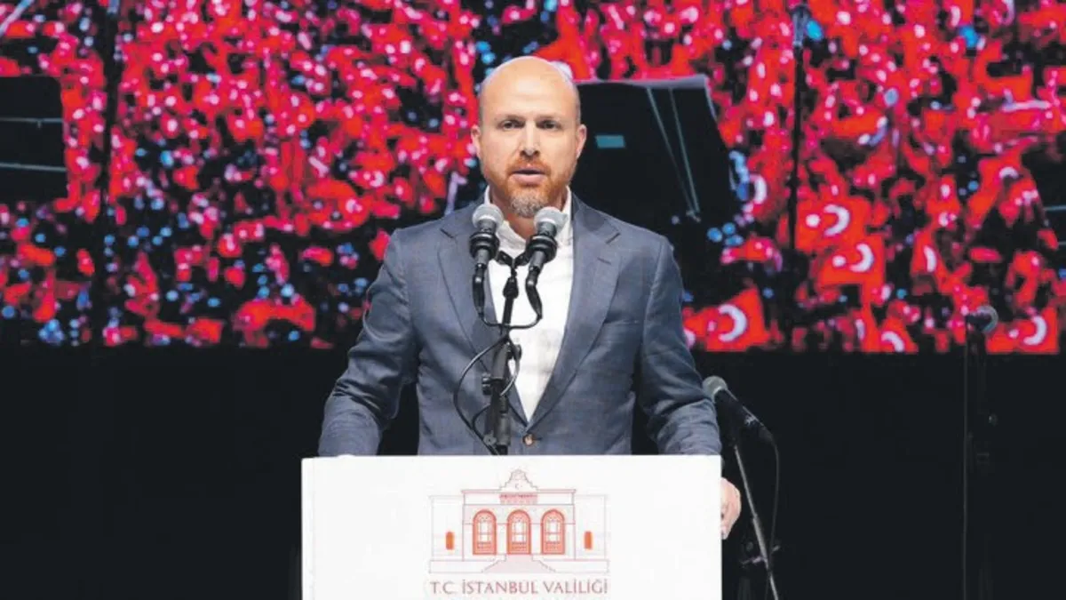 Fatih'te 15 Temmuz Demokrasi ve Milli Birlik Günü anma programından bir görüntü