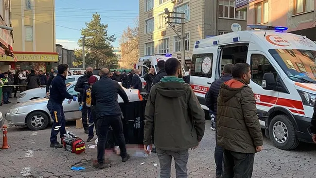 kayserideki-uclu-cinayet-vahsetinde-sanik-hakim-karsisinda-1792087780365.jpeg