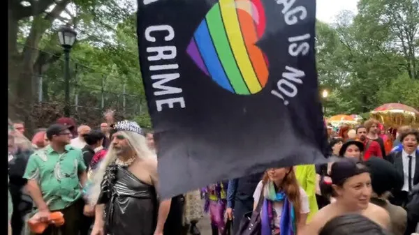 Rusya'da LGBT sapkınlığına karşı karar! İlk dava sonuçlandı: Gece kulübü kılıfıyla...