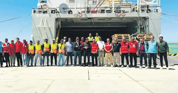 Türkiye-Katar iyilik gemisi Gazze yolcusu