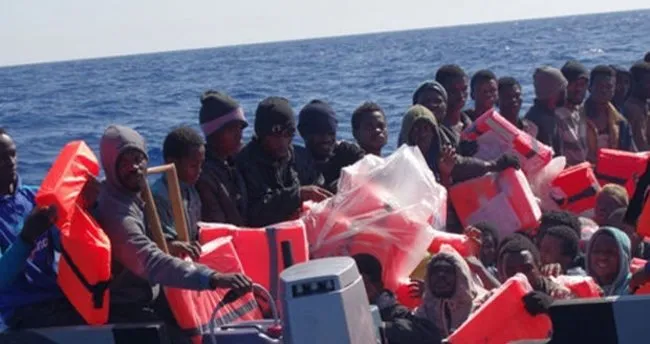 Akdeniz’e botlarla açılan sığınmacılar kurtarıldı