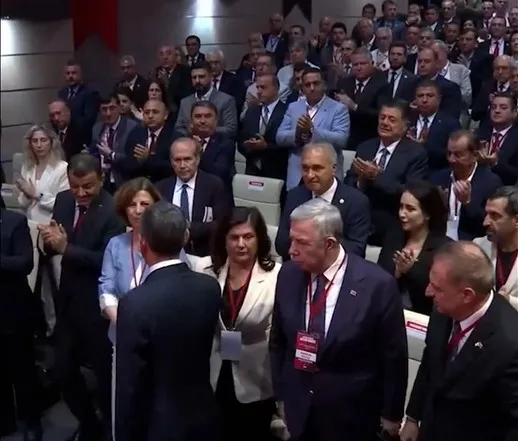 son-dakika-aydin-buyuksehir-belediye-baskani-ozlem-cercioglu-chpden-istifa-etti-1755164153082.jpg SON DAKİKA! Aydın Büyükşehir Belediye Başkanı Özlem Çerçioğlu CHP'den istifa etti