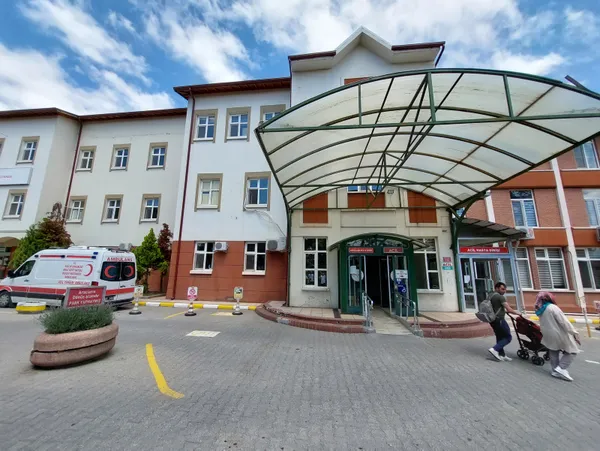 O ilimizde büyük panik: 30 çocuk zehirlendi! Bakan Koca’dan açıklama!