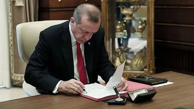 baskan-erdogan-imzaladi-atama-kararlari-resmi-gazetede-1773872717035.jpeg Başkan Erdoğan imzaladı! Atama kararları Resmi Gazete'de