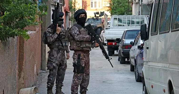 İstanbul’da terör operasyonu 22 gözaltı