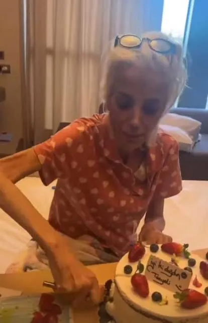 Hasta yatağından sevenlerine seslendi: Tanyeli’den doğum günü paylaşımı