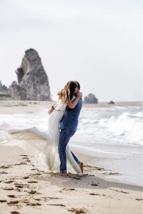 Bu akÅam evleniyorlar! İÅte AliÅan ve Buse Varol'un düÄün pozları