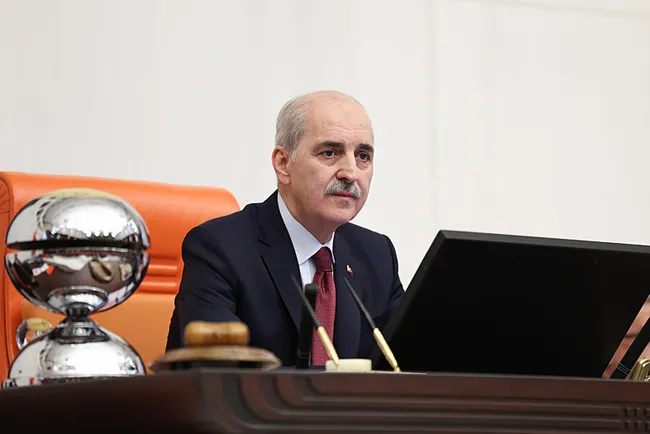 tbmm-baskani-kurtulmustan-terorsuz-turkiye-aciklamasi-isin-cok-zor-kismi-geride-kaldi-1776968456518.jpeg TBMM Başkanı Kurtulmuş'tan Terörsüz Türkiye açıklaması: İşin çok zor kısmı geride kaldı