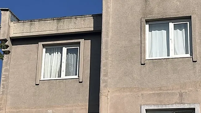Kocaeli’de kan donduran vahşet: 4 yaşındaki oğlunu uykusunda boğdu!